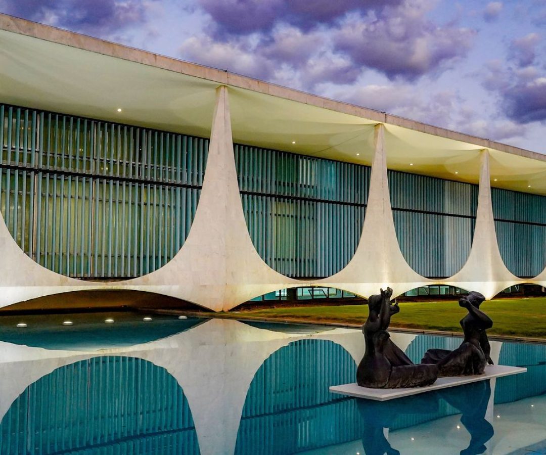 PF acha documentos no Alvorada e pede para interrogar Bolsonaro| Agência Brasil