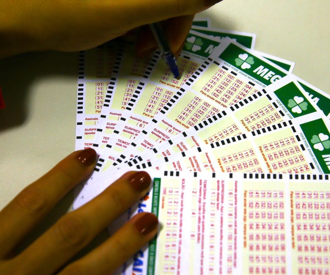 Mega-Sena acumula novamente e prêmio principal vai para R$ 48 milhões