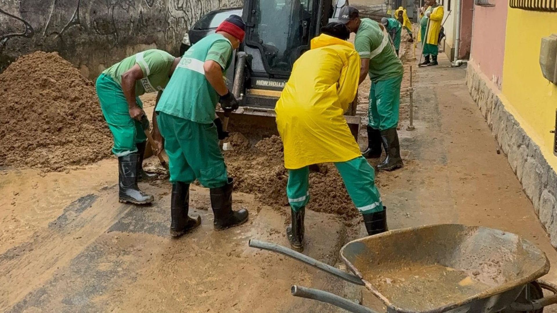 Aulas em Petrópolis devem ser retomadas nesta quinta-feira